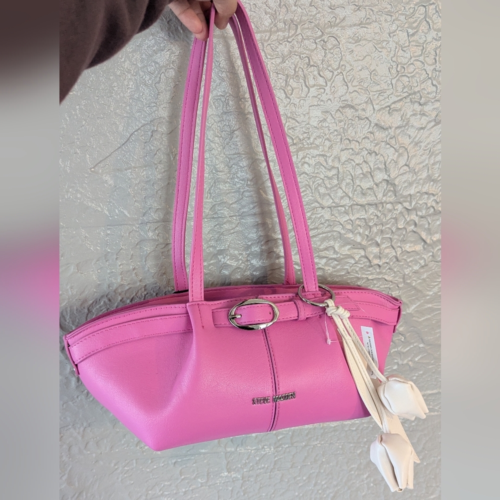 💗 Steve Madden Pink Shoulder Bag – Statement Chic 💗